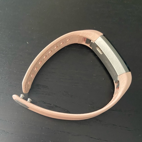 Fitbit Alta Pink Leather Band - Picture 3 of 6